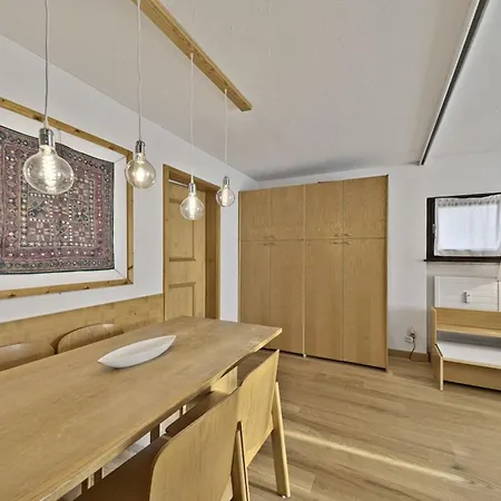 Chesa Chavriol - Celerina Appartamento *